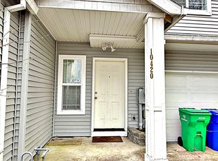 10420 SE Oak St, Portland, OR 97216