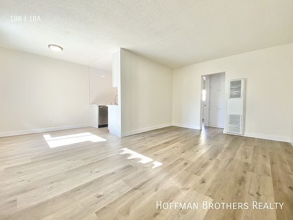 5th image of 1710 Arapahoe St APT 6