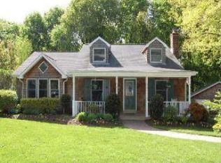 6 Wendover Rd, Setauket, NY 11733