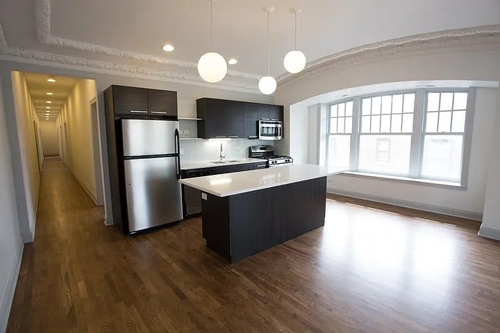 5100 S. Ellis Avenue — Photo 17