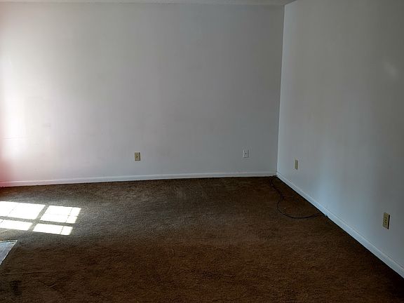 2nd image of 107 Michael Ave APT C