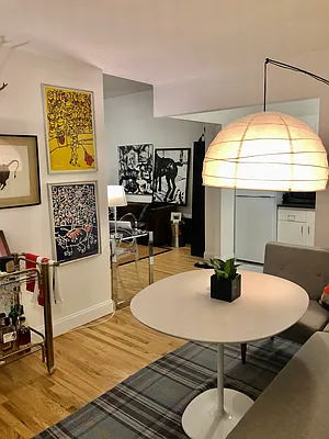 Rented by Buchbinder & Warren | media 4