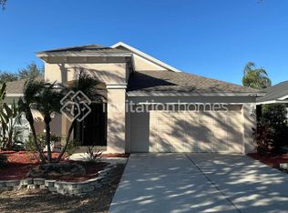 12326 Cedarfield Dr, Riverview, FL 33579