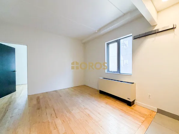 1810 3rd Avenue image 4 of 11