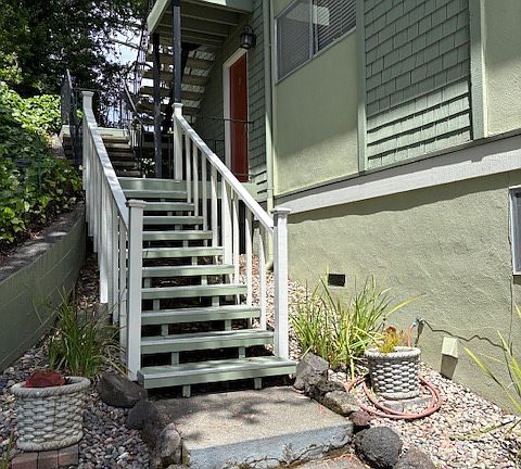 2nd image of 6 Hillcrest Ave APT 1