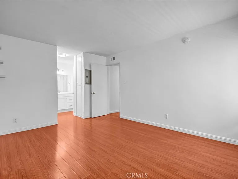 5700 Etiwanda Ave #282 — Photo 12