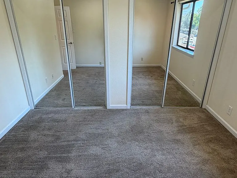 2827 Monument Blvd #24 — Photo 33