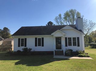 103 Winter Ct, Selma, NC 27576