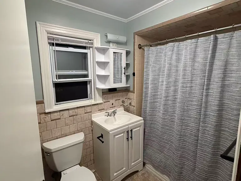 121 Myrtle St #1 — Photo 7