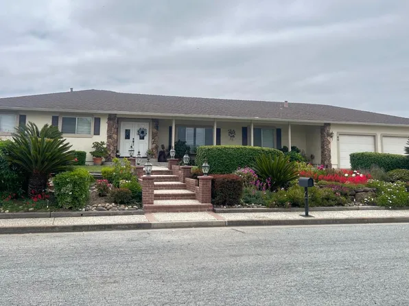 60 Jonquil Ln, Hollister, CA 95023