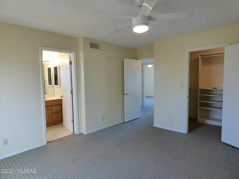 1501 E Prince Rd #B — Photo 20