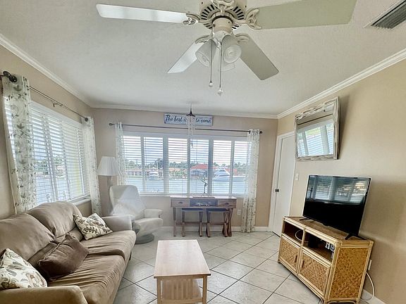 2nd image of 1309 Bayshore Drive #201