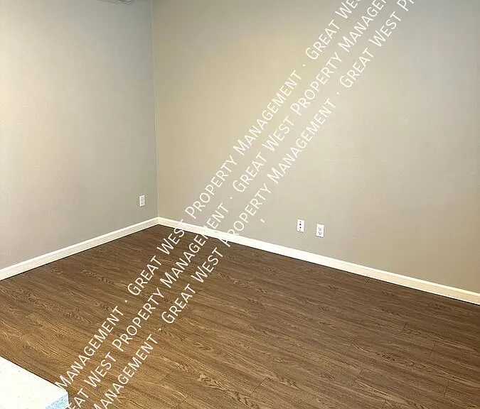 3593 S G St #A — Photo 7