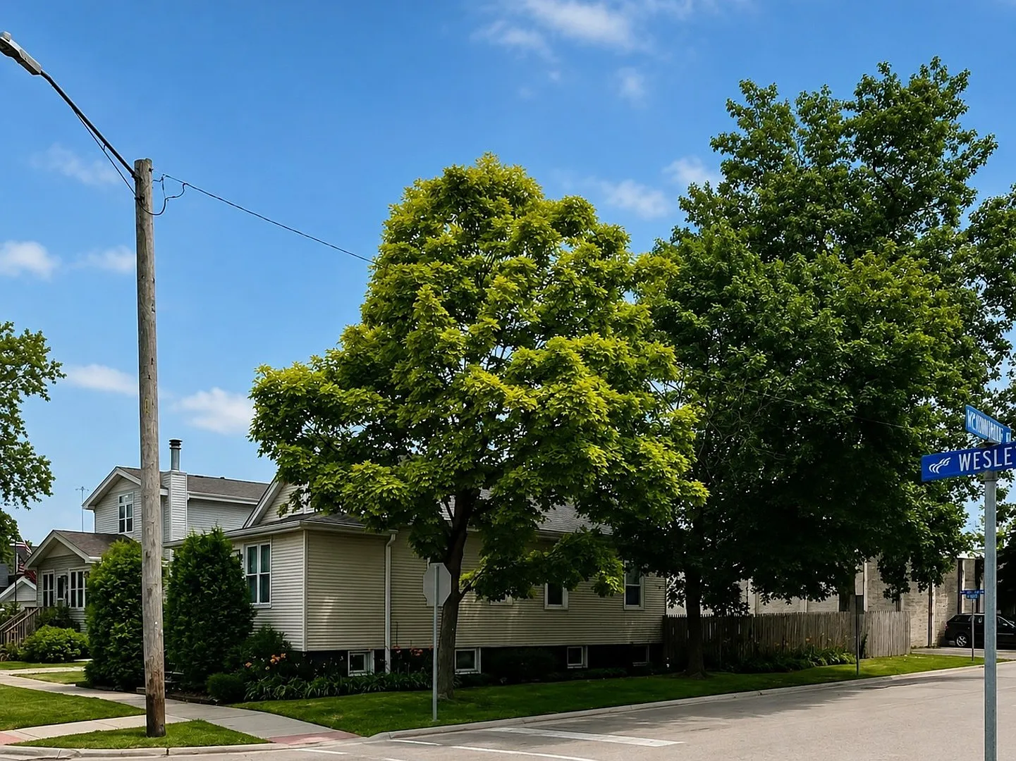 5 bed, 1000 sqft, $2,850 — Photo 2