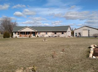 8417 Decker Rd, Whitelaw, WI 54247