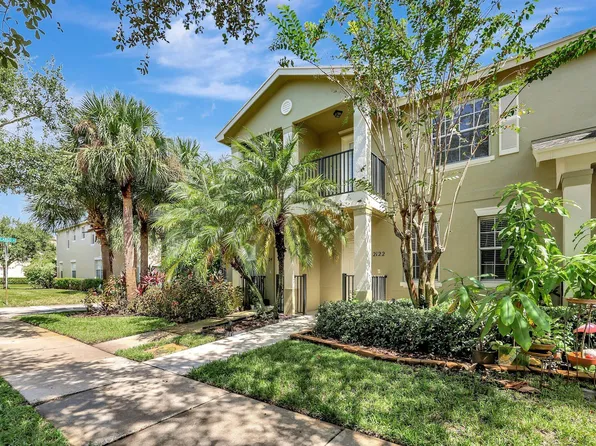 2122 SE Grand Drive, Port St Lucie, FL 34952