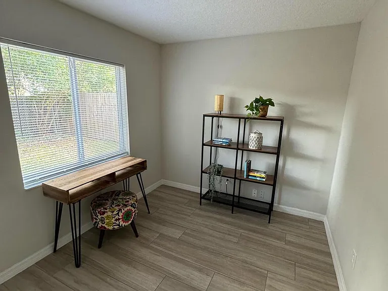 4020 E Louisiana Ave — Photo 17