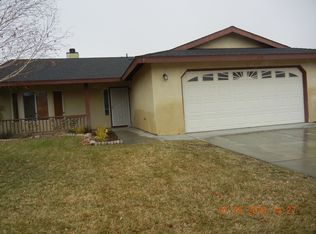 460 Pepper Dr, Tehachapi, CA 93561