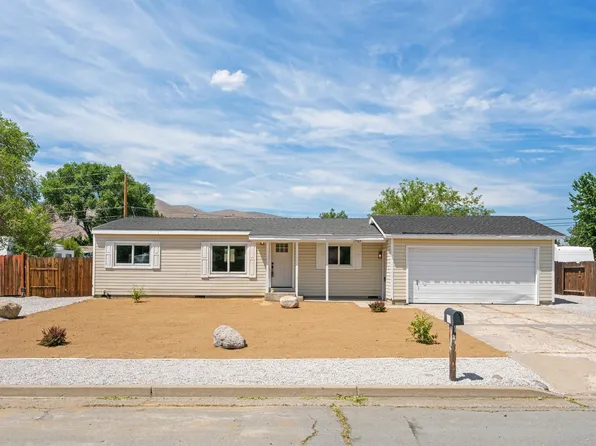17585 Fantail St, Reno, NV 89508