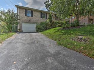 118 Geraldine St, Gray, TN 37615