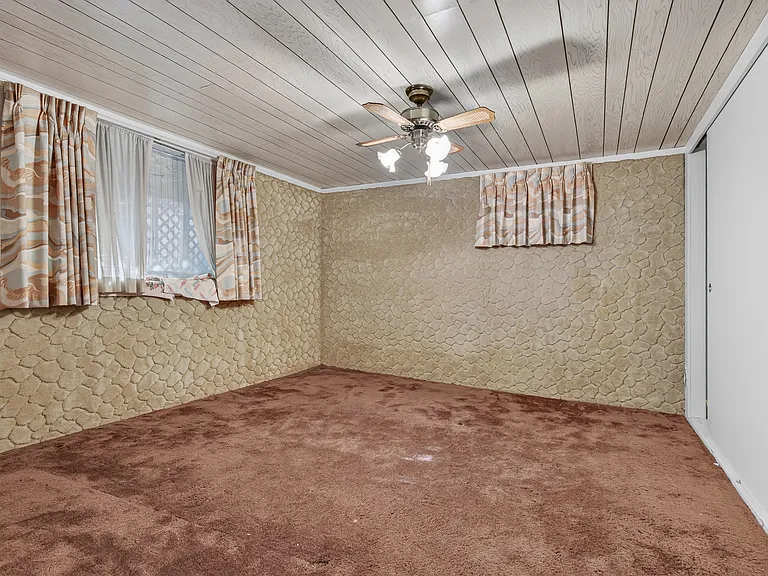 655 Altamont St — Photo 14