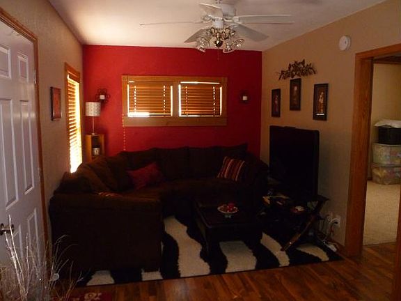 5th image of 1028 Washington Memorial Dr