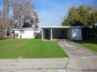 15 Rall Ave, Clovis, CA 93612