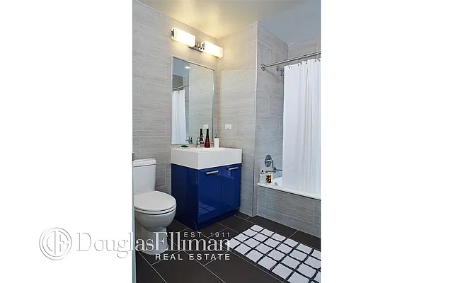 Rented by Douglas Elliman | media 14