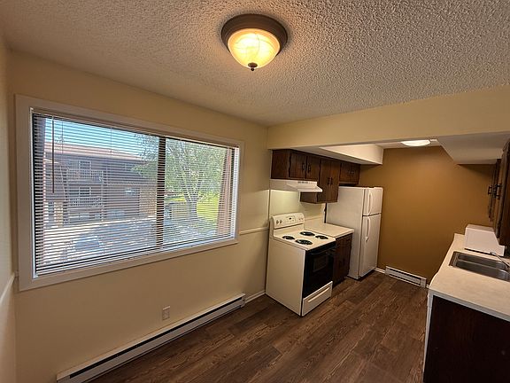 3rd image of 527 Pasadena Ave APT 6