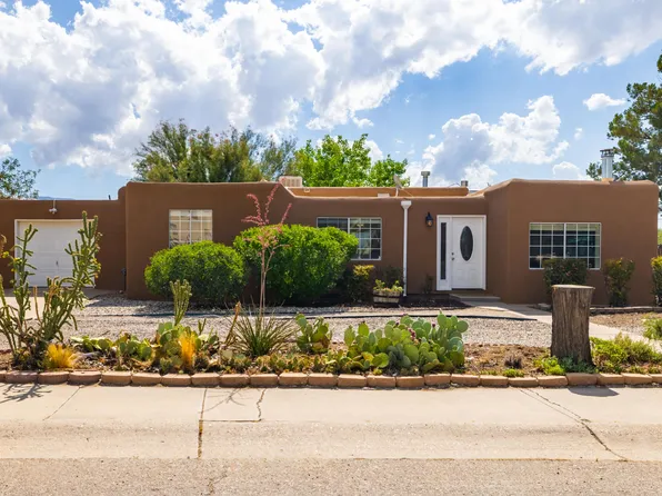 6624 Tierra Dr NW, Albuquerque, NM 87107