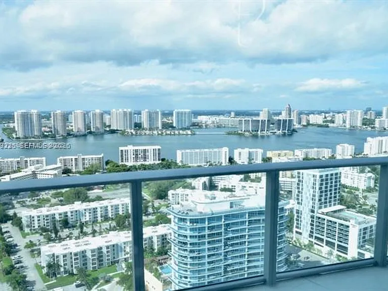 17475 Collins Ave #2802 — Photo 2