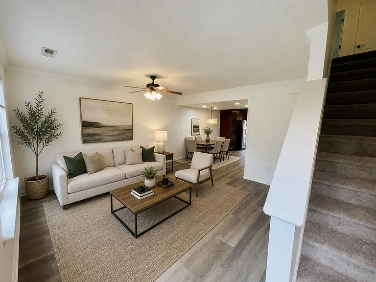111 Old Tavern Cir #1 — Photo 2