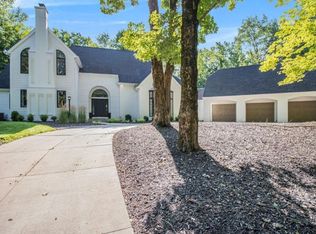 60736 Rue Du Lac West Dr, South Bend, IN 46614