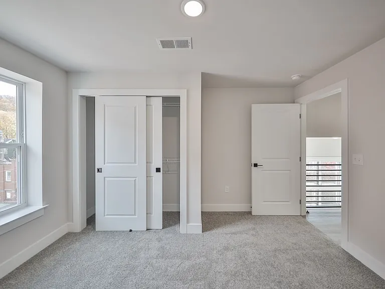 HH Bangor Block — Photo 144