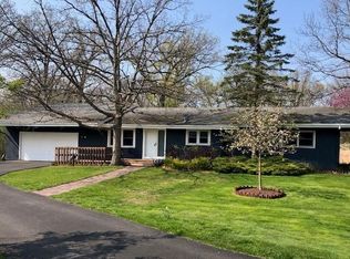 4230 Timberlane Dr, Northbrook, IL 60062