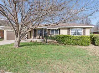 4933 Madella St, Haltom City, TX 76117