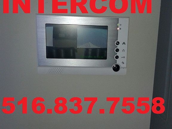 2nd image of 11804 Rockaway Beach Blvd APT 6
