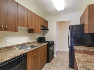 4085 Warner Ave #A6911-B3, Hyattsville, MD 20784