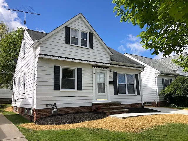 3331 Wellington Ave photo 1