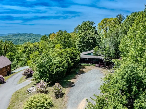 386 Fall Creek Meadows Lane, Elk Park, NC 28622