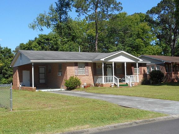 2nd image of 2951 Dell Dr