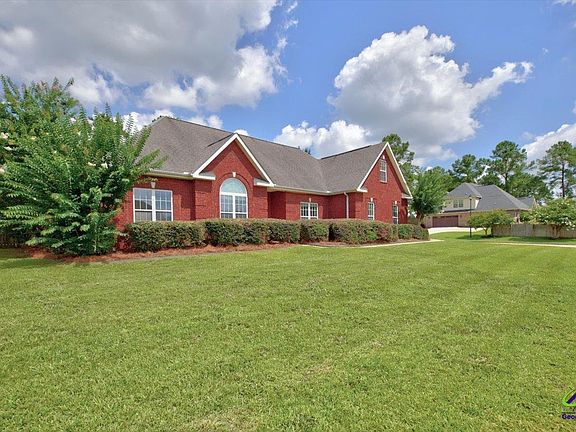 5th image of 297 Victoria Cir