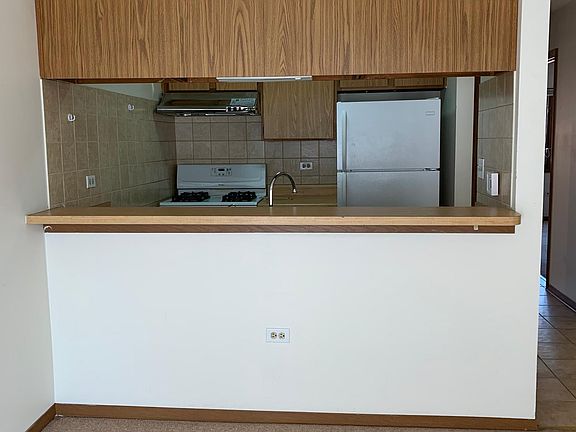 5th image of 2307 S Stewart Ave Unit F