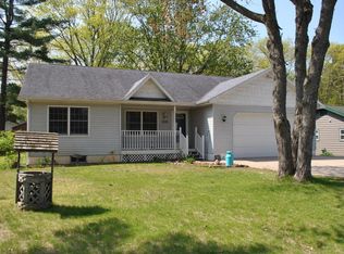 847 Woodland Dr, Gaylord, MI 49735