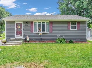 3243 E Aurora Ave, Des Moines, IA 50317