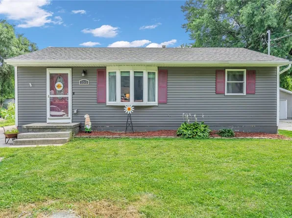 3243 E Aurora Ave, Des Moines, IA 50317