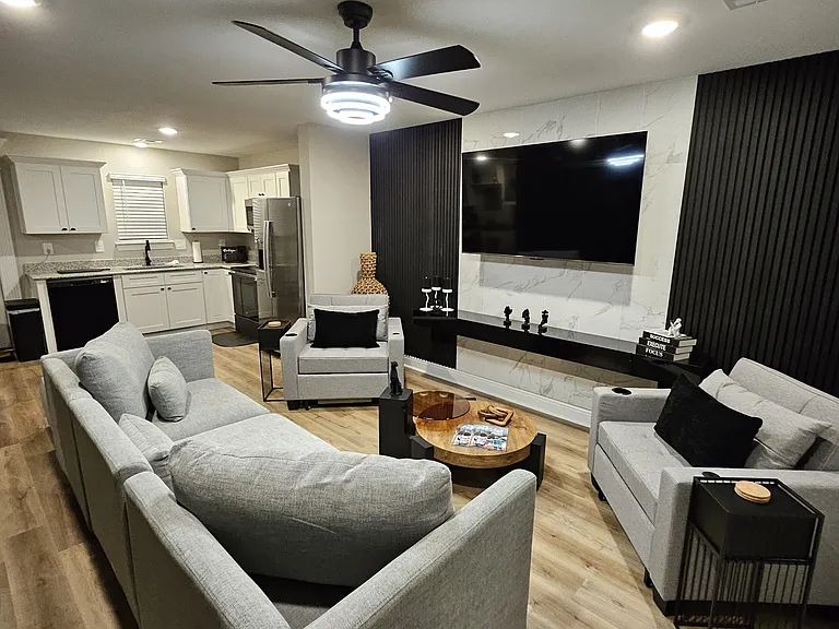 118 Coral Breeze Dr — Photo 5
