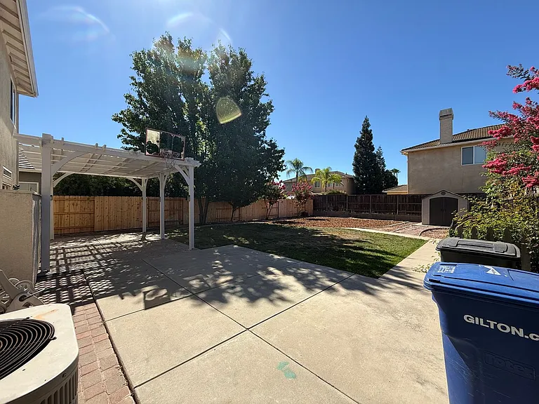 3904 Crescendo Ln — Photo 50