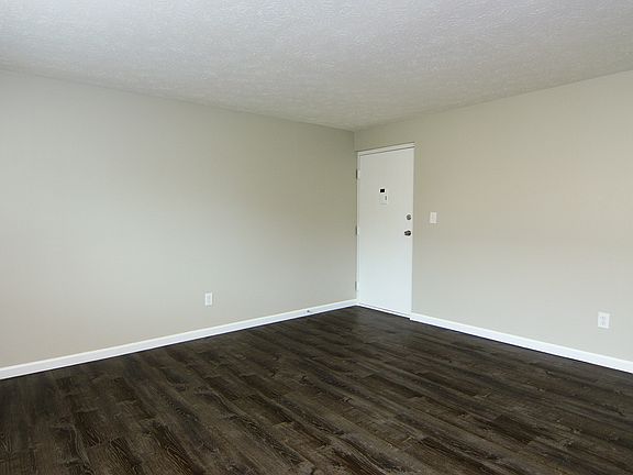 5th image of 14 Koehler Ave APT 3