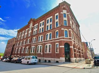 Landmark Lofts Apartments, Kansas City, MO 64105